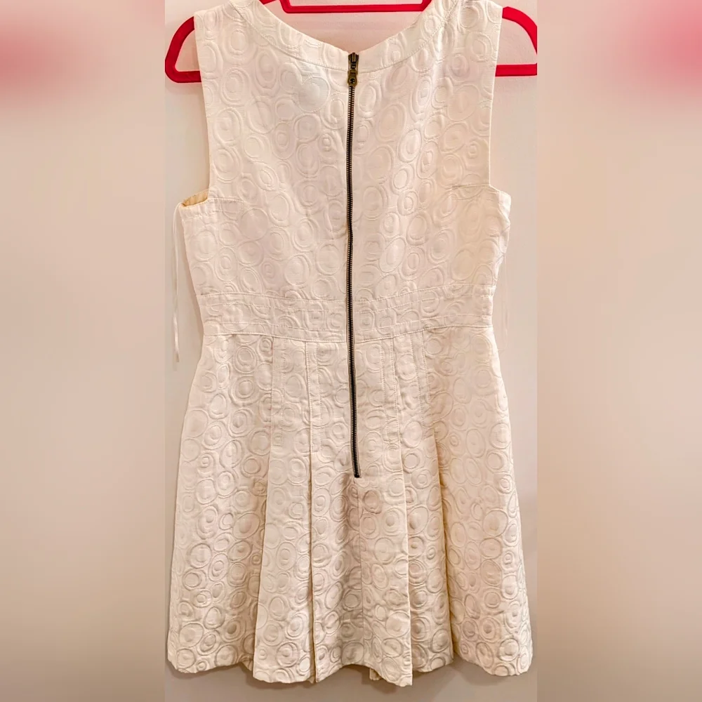 JAX White Dress with Textured Pattern - Picture 4 of 6